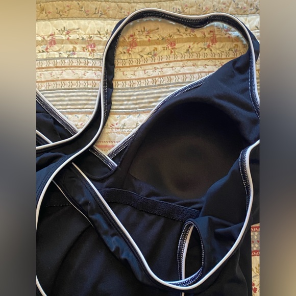 Speedo bathing suit NWOT size 12 - Picture 5 of 7